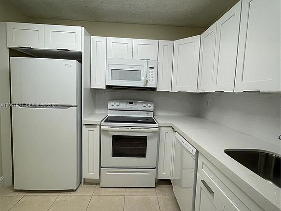4th image of 3470 Foxcroft Rd APT 111