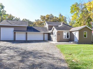 S63W16591 College AVENUE, Muskego, WI 53150