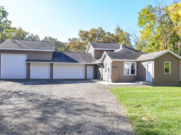 S63W16591 College AVENUE, Muskego, WI 53150
