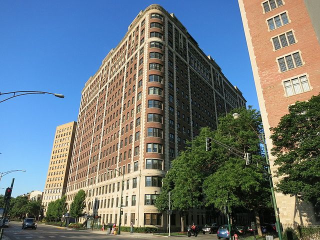 1st image of 3750 N Lake Shore Dr APT 4B
