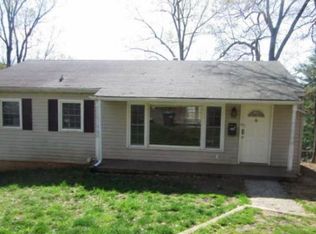 1646 Center Ave, Charlottesville, VA