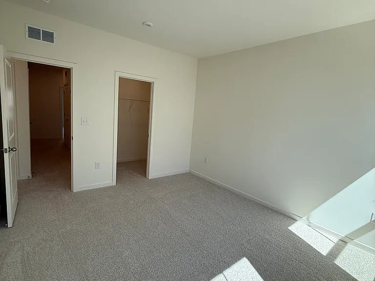 20966 Bluebird Sq #141 — Photo 29