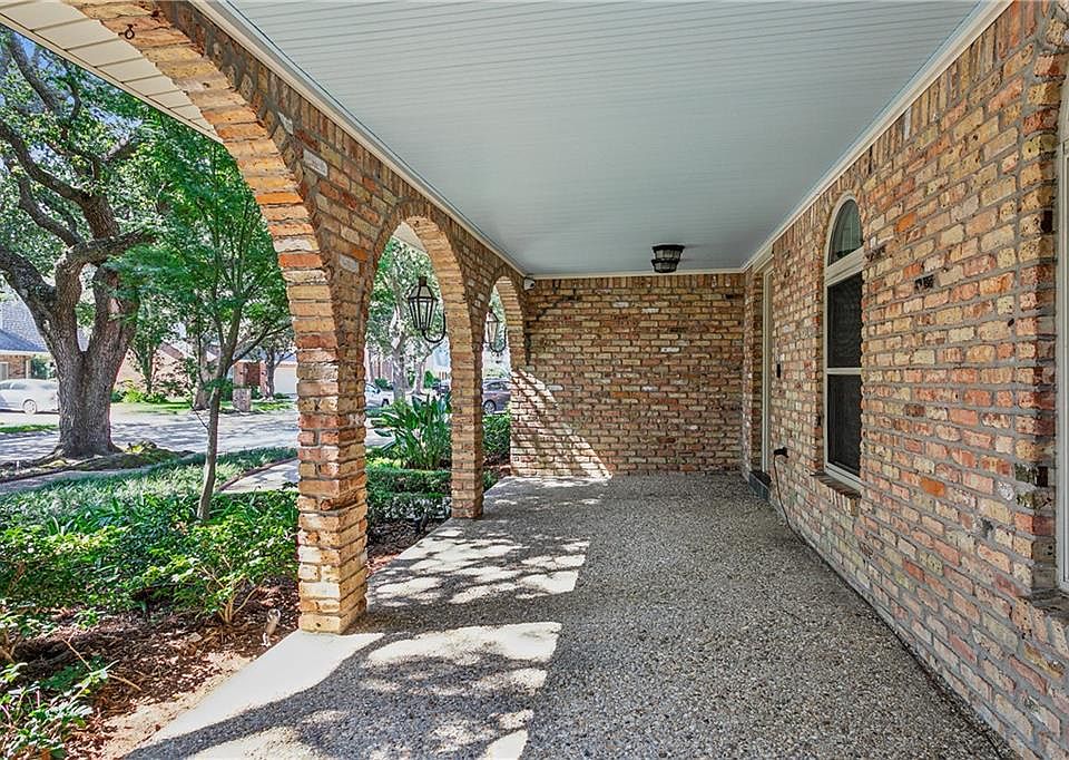 4705 Chateau Dr, Metairie, LA 70002 | Zillow
