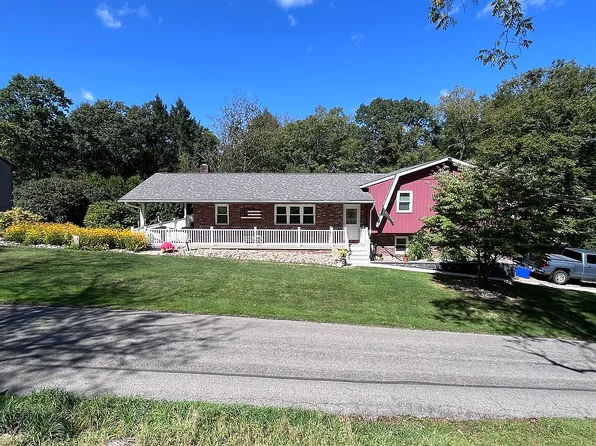 203 N 3rd Ave, Clarion, PA 16214