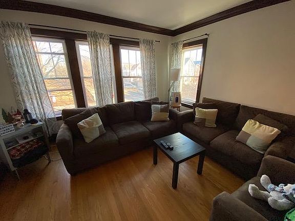 5th image of 3500 N Hamilton Ave #2