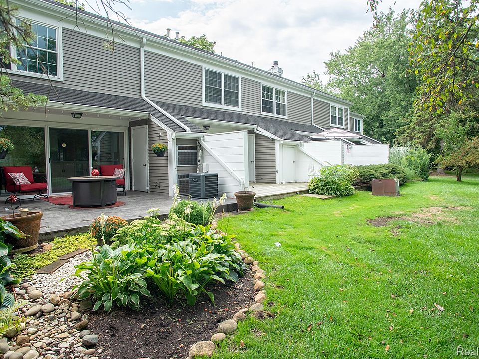 2689 Williamsburg Cir, photo 29