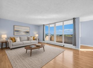 4160 Sardis St #1206, Burnaby, BC V5H1K2