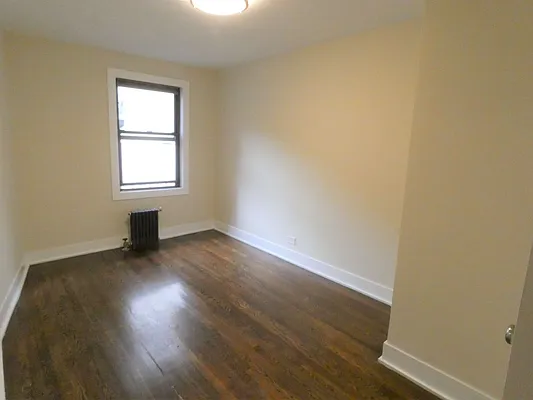 Rented by Karten Real Estate Services LLC | media 13