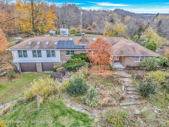 245 Fawn Ln, Benton, PA 18419