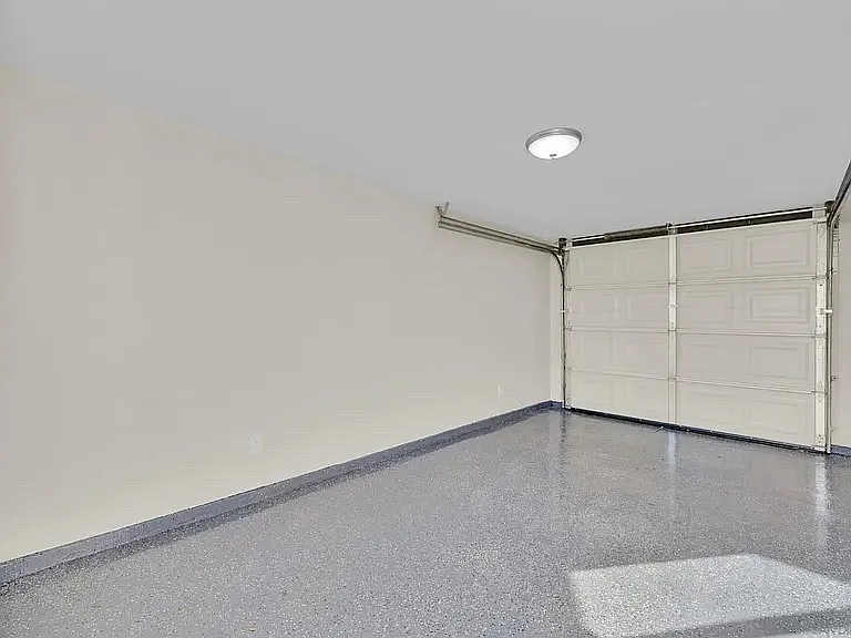 3653 Euclid Ave — Photo 10