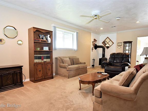 5th image of 2313 NW 30th St