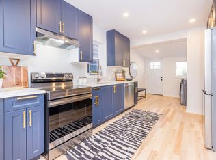 56 Stirling Ave, Ottawa, ON K1Y1P8