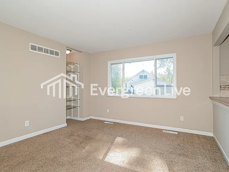 4902 Bristol Rock Rd — Photo 6
