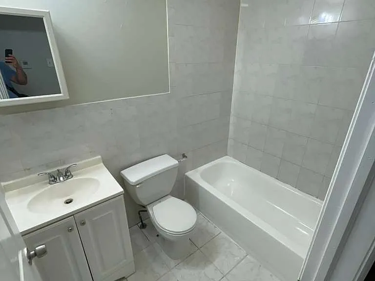 306 S 7th St #2 — Photo 5