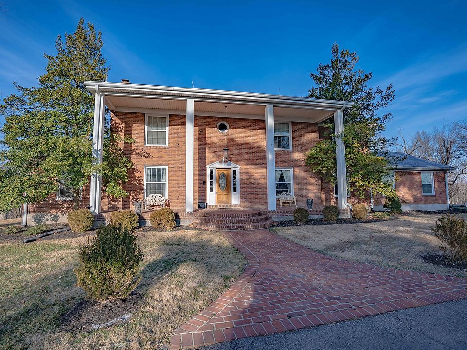 1st image of 380 Hillcreek Dr