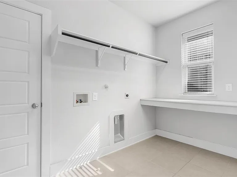 1131 Alpine Dr — Photo 26