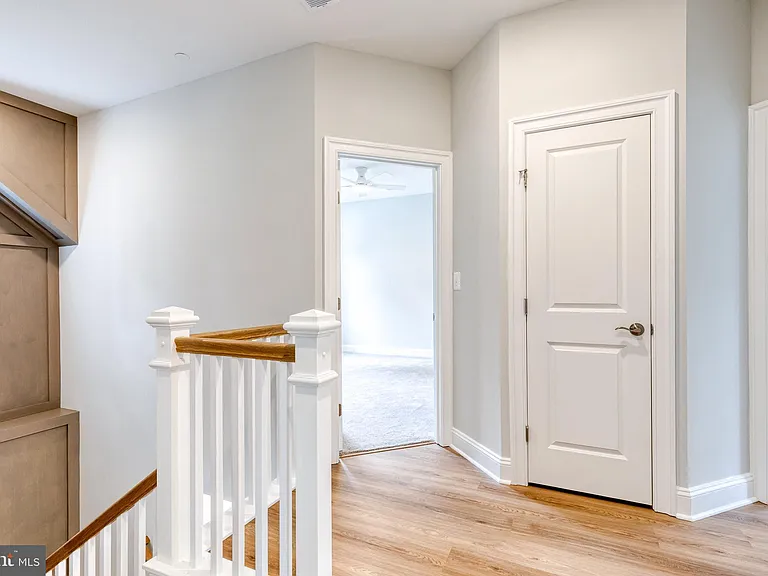 610 Echo Cove Dr — Photo 40