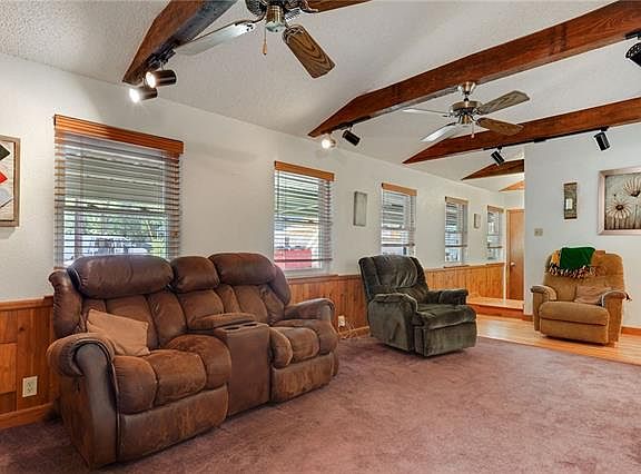 4th image of 21404 Casril Dr