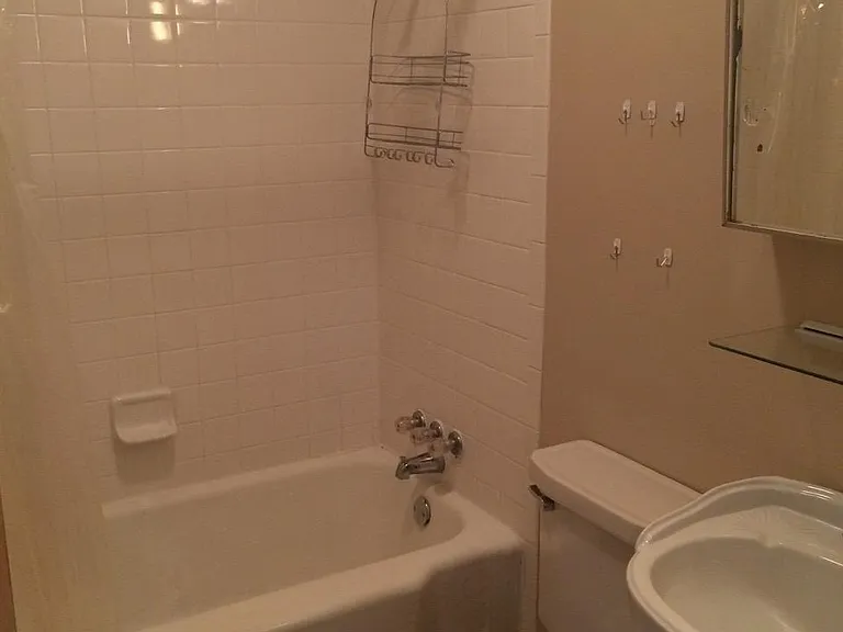 1612 Oneida St — Photo 5