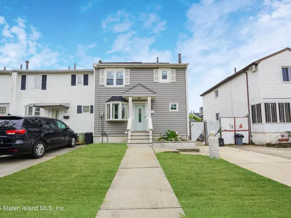 124 Ada Dr, Staten Island, NY 10314