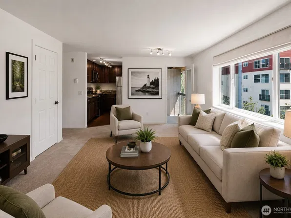 14300 32nd Avenue NE #410, Seattle, WA 98125