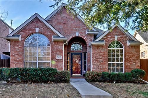 1st image of 8433 Gateway Dr