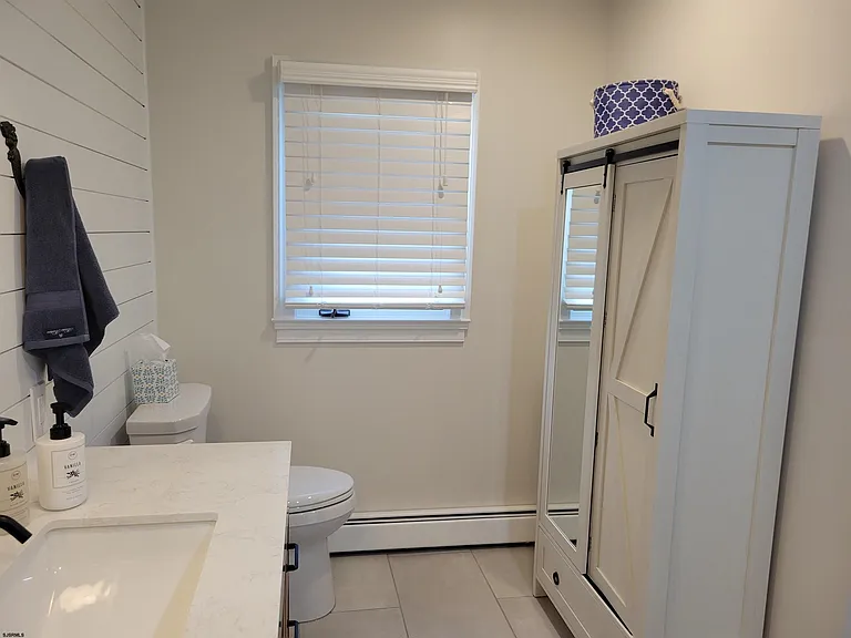 8601 Fulton Ave — Photo 23