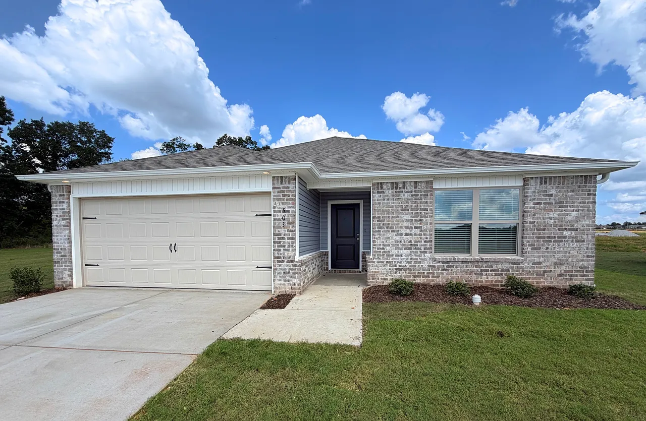 3 bed, 1446 sqft, $1,550 — Photo 2
