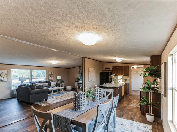 135 Private Road Frio Ests, Moore, TX 78057