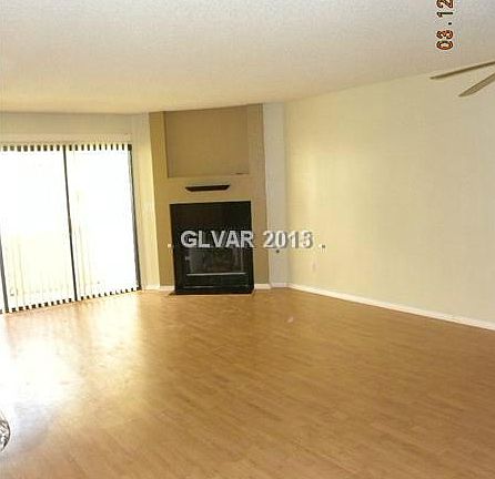 5th image of 840 N Sloan Ln APT 105