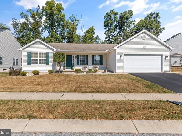 7635 Seneca Ridge Dr, York, PA 17403