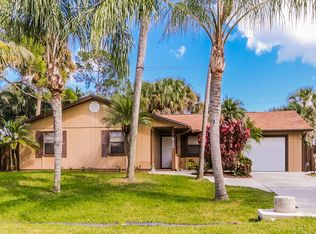 922 SW Commonwealth Rd, Port Saint Lucie, FL 34953