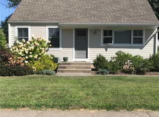 318 Spruce St, Stratford, CT 06615