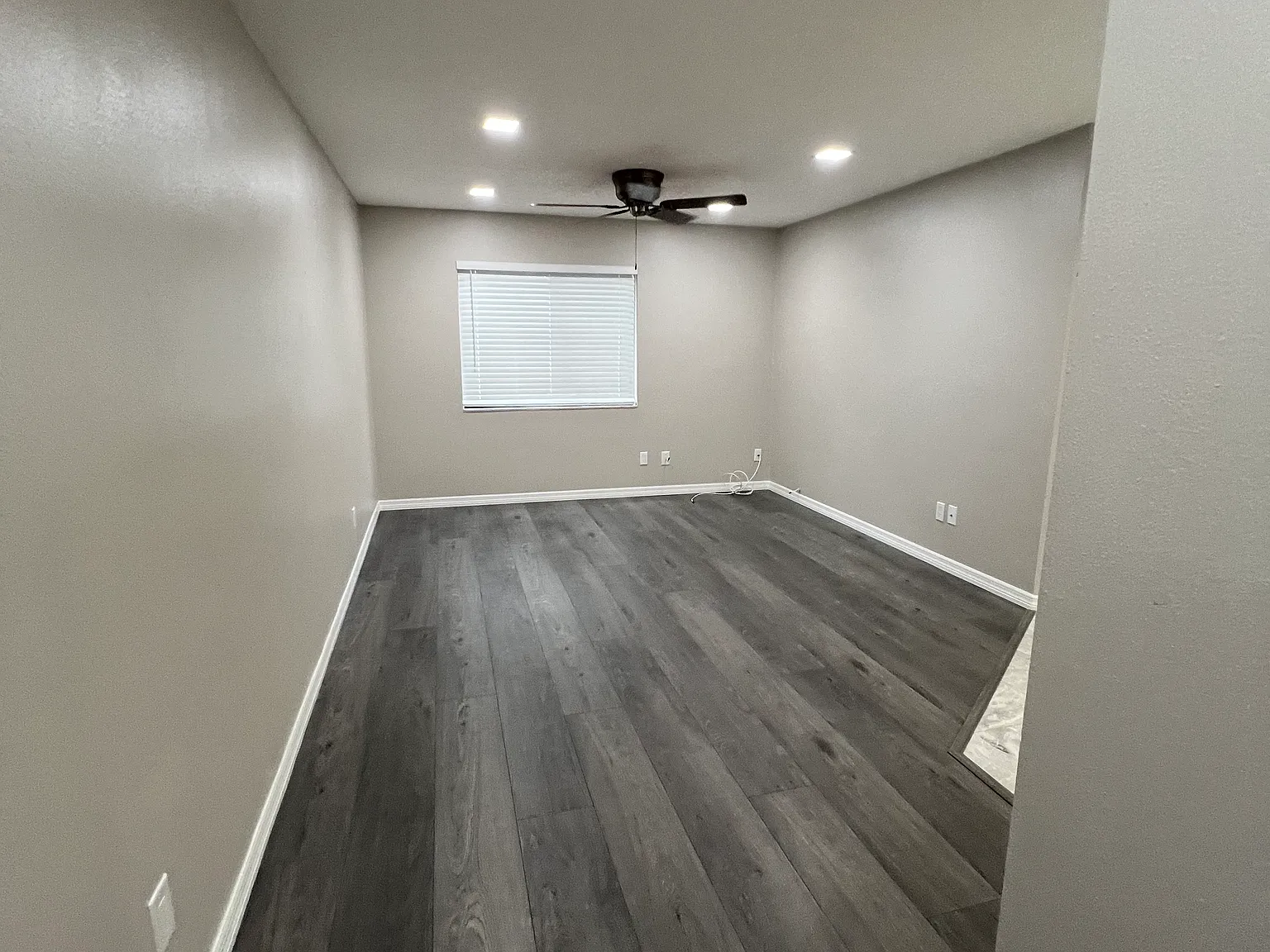 2 bed, 925 sqft, $1,700 — Photo 1