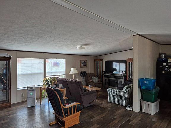 3rd image of 2855 Roy Roberts Rd