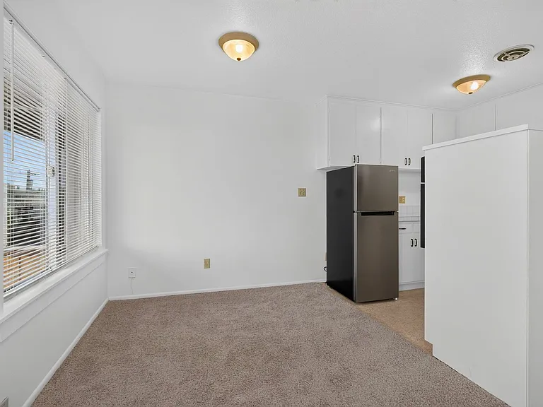 Shore View Apartments — Photo 26