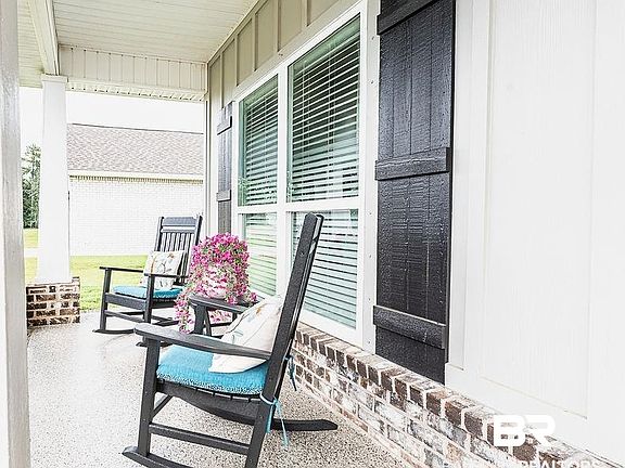4th image of 31110 Semper Dr