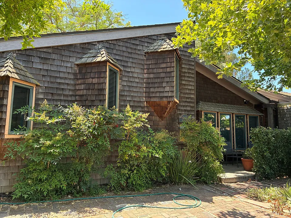 2125 Bueno Dr