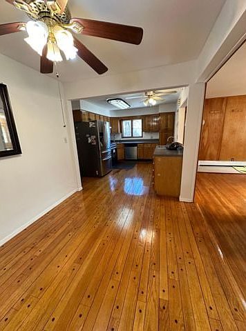 1st image of 3801 Poplar Ave Floor 1