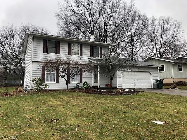 1st image of 860 Fox Glove Cir