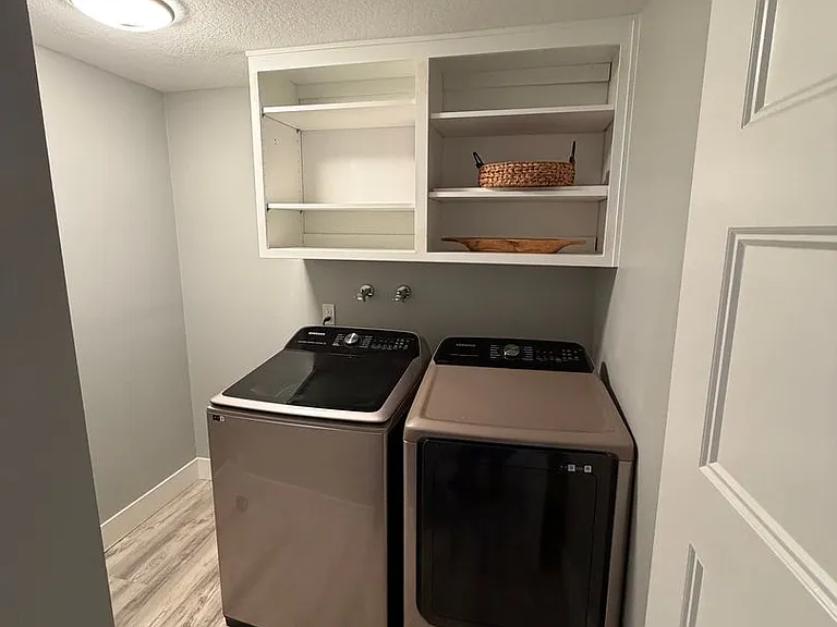 3823 Wilshire Ln — Photo 21