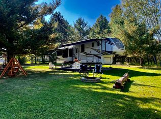 249/250 Kings Way St, Gladwin, MI 48624