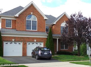 25832 Leonard Dr, Chantilly, VA 20152