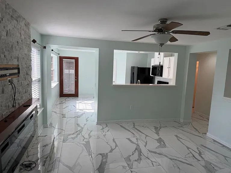 6600 Glebe Path — Photo 6