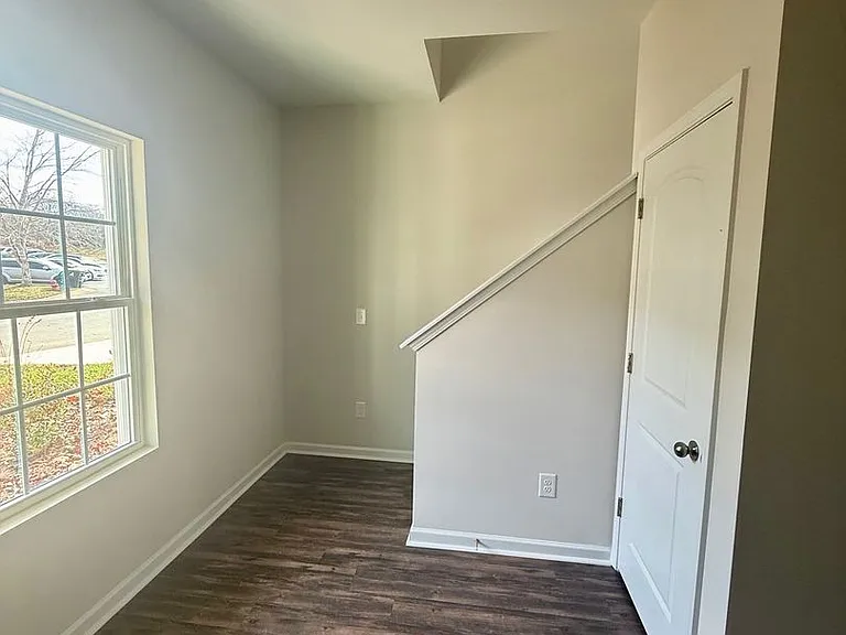 1128 Brooksridge Way — Photo 40