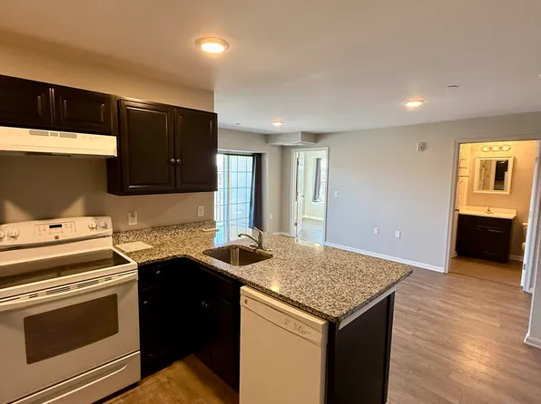 460 Main St #1000-B, Stevensville, MD 21666