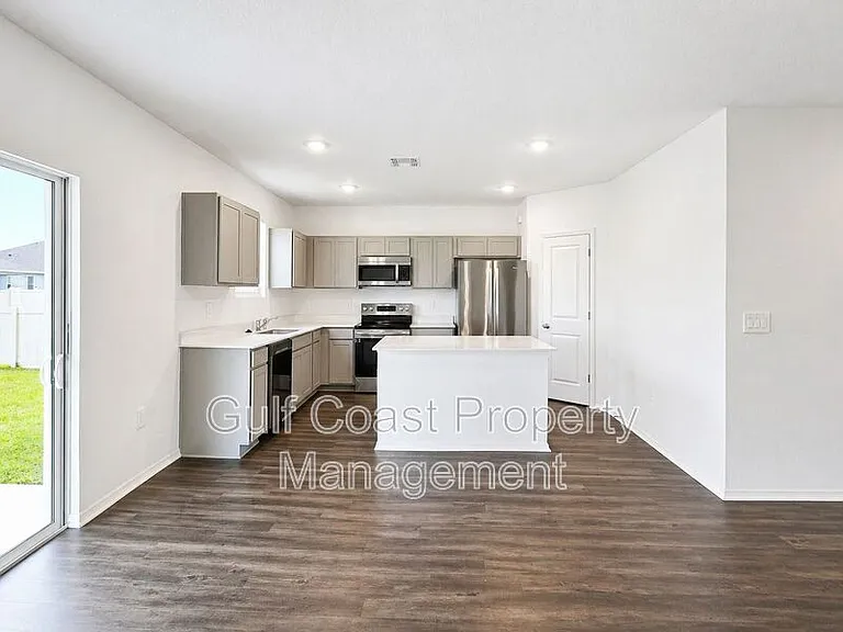 13031 Bluff Oak Way — Photo 3