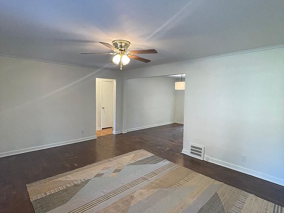 4th image of 7418 Tracy Ave