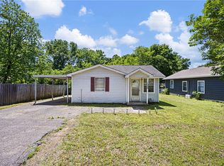 1006 E J St, Russellville, AR 72801