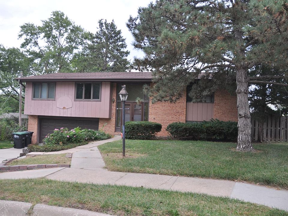 1st image of 5511 N 93rd Avenue Cir